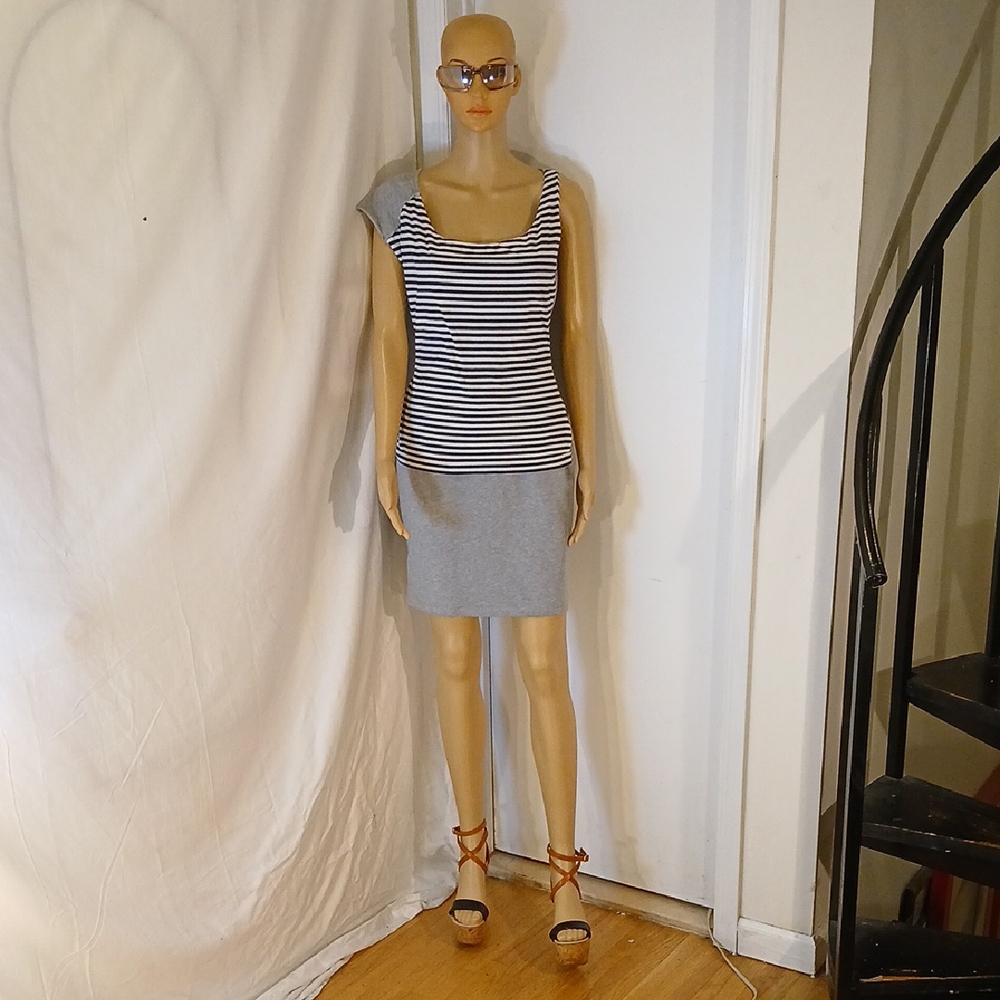 Stunning Alexander McQueen (Italy) Black and White Striped Top with Gray Dress